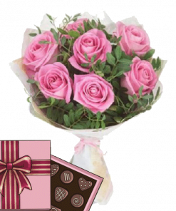 Фото товара 7 розовых роз с зеленью и конфеты в Мариуполе
