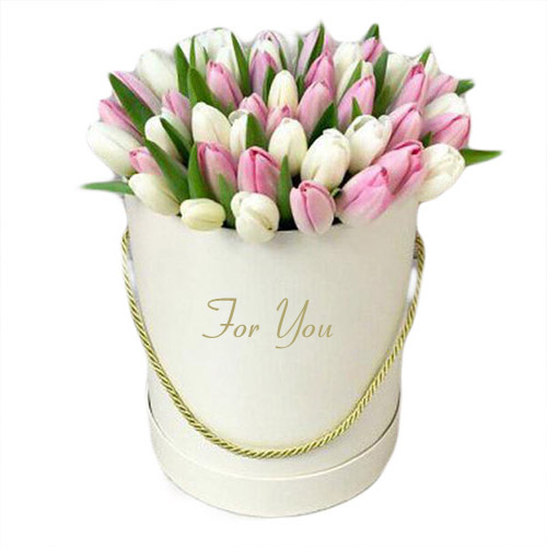 Фото товара 51 бело-розовый тюльпан в коробке в Мариуполе